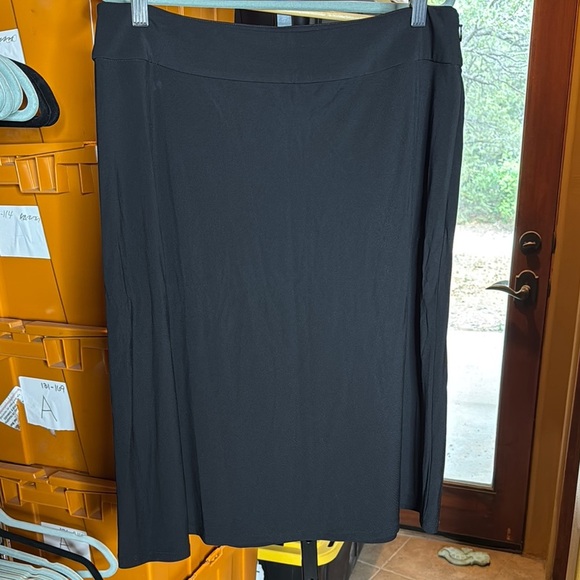 Lands' End Black A Line Skirt Midi Work Size 14 - Picture 1 of 7
